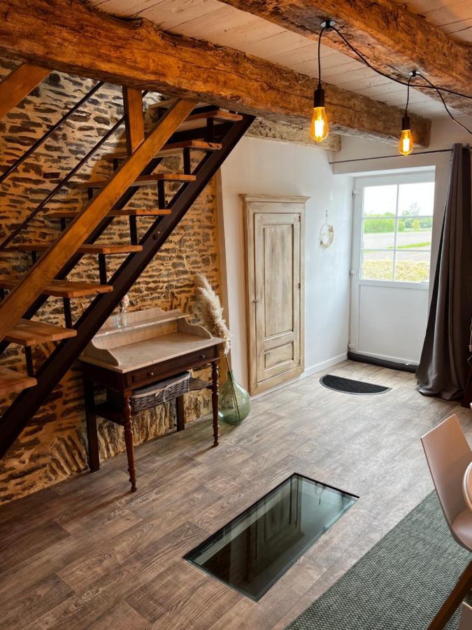Domaine De La Ville Cherel, Maison En Pierre Pontorson Buitenkant foto