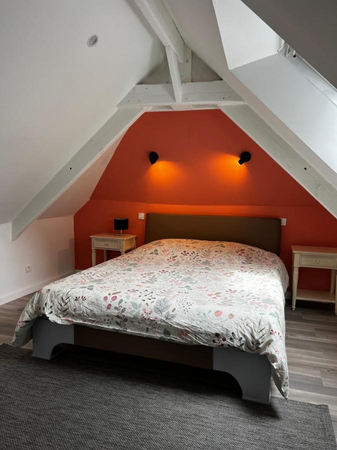 Domaine De La Ville Cherel, Maison En Pierre Pontorson Buitenkant foto
